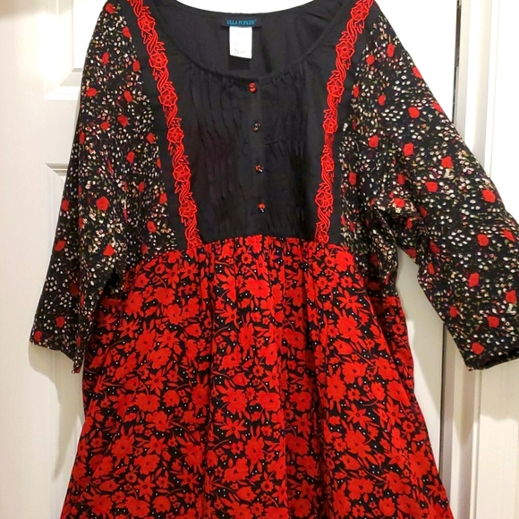 Ulla Popken Tops - Peasant art to wear tunic